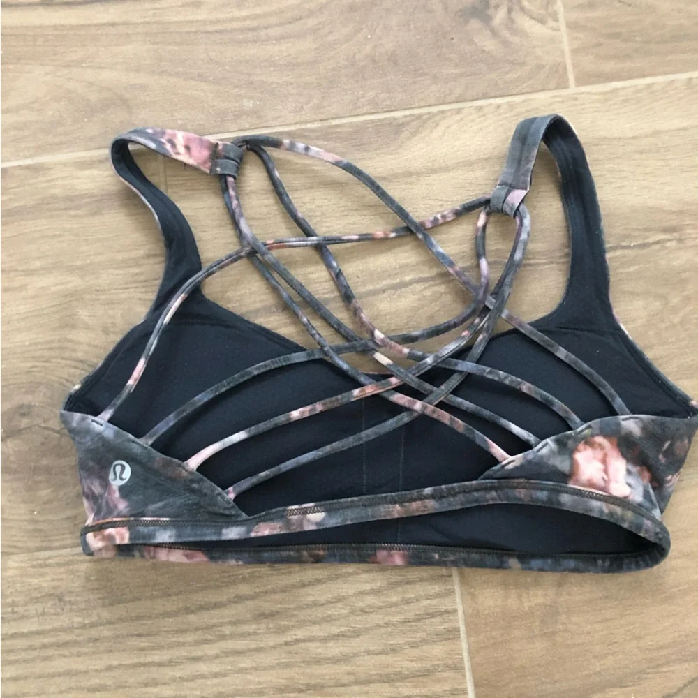 Lululemon Floral Sports Bra Size 6